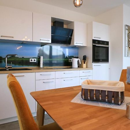 2 Bedroom Cozy Apartment In Rechlin Eksteriør billede
