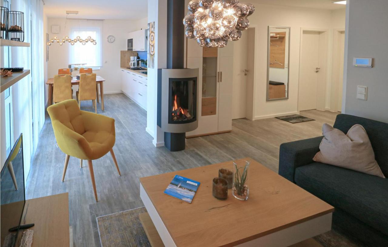 2 Bedroom Cozy Apartment In Rechlin Eksteriør billede