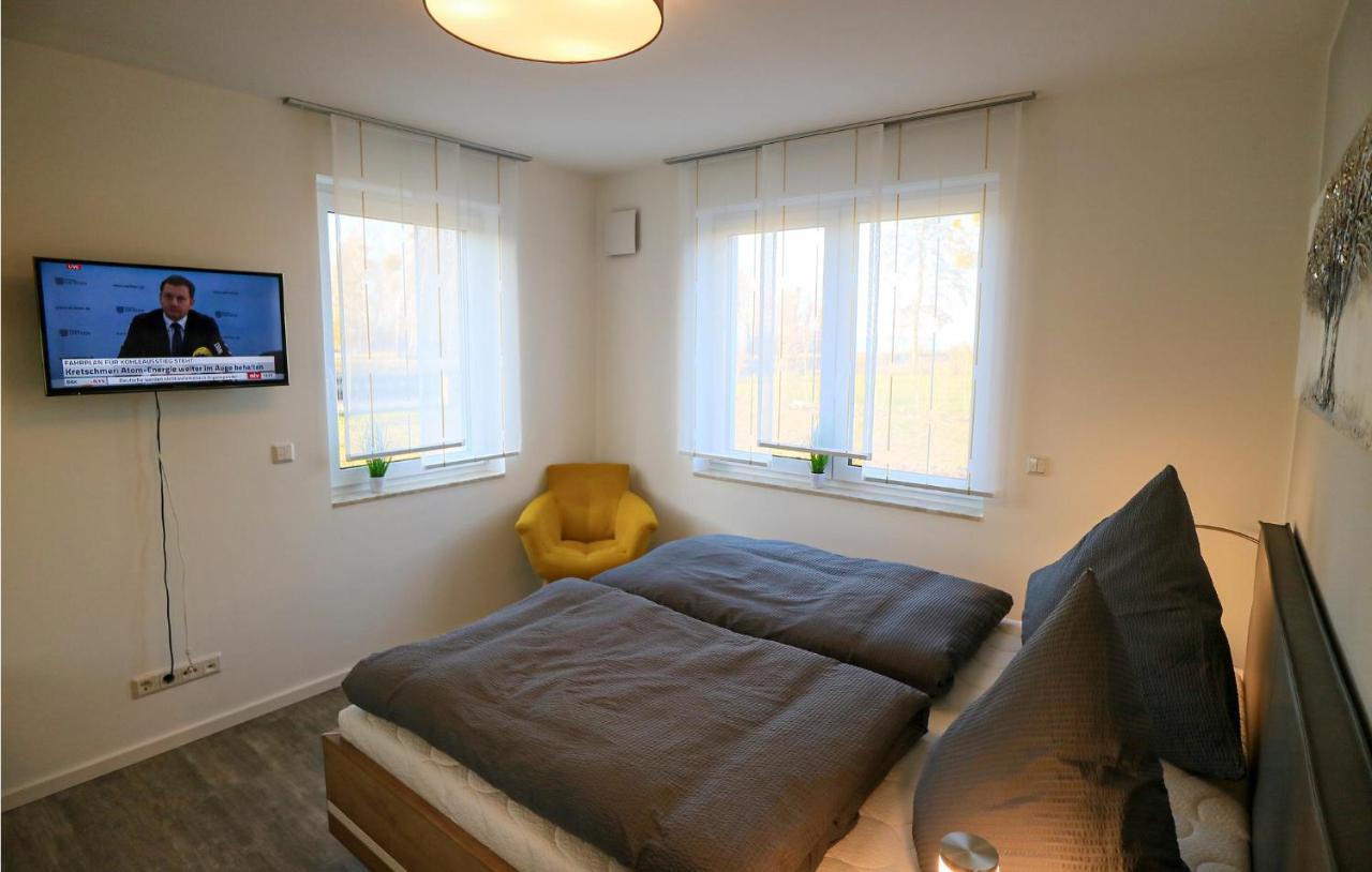2 Bedroom Cozy Apartment In Rechlin Eksteriør billede